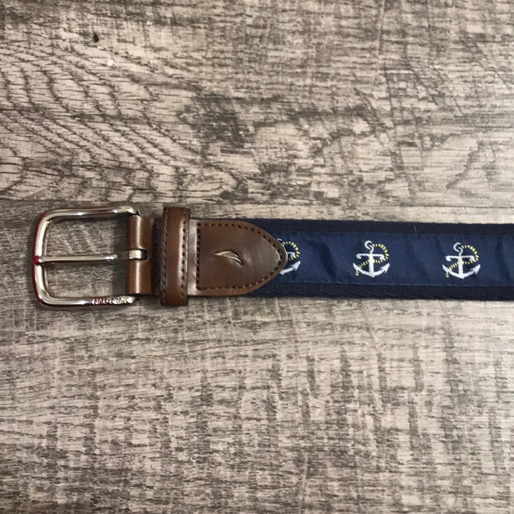 NWOT Nautica Mens belt size 36